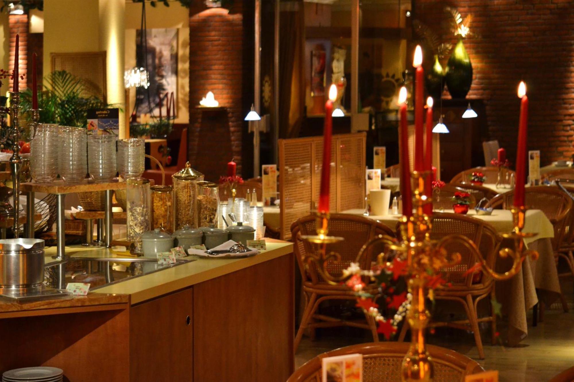 City Hotel Ost Am Koe اوغسبورغ المظهر الخارجي الصورة