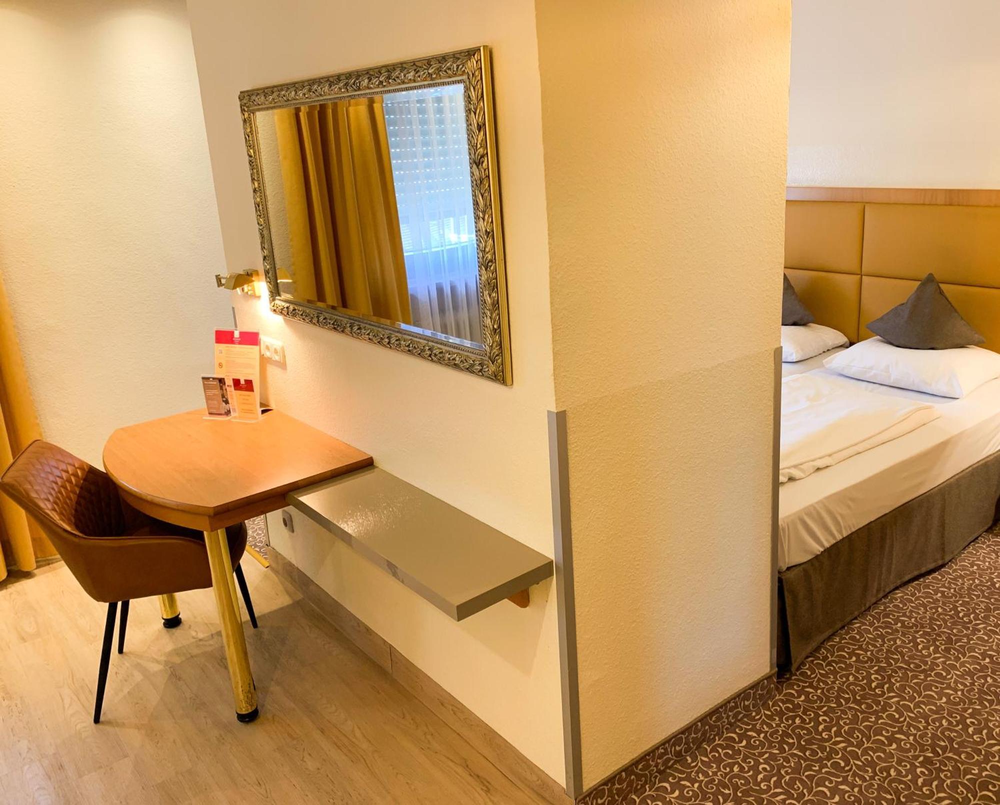 City Hotel Ost Am Koe اوغسبورغ المظهر الخارجي الصورة
