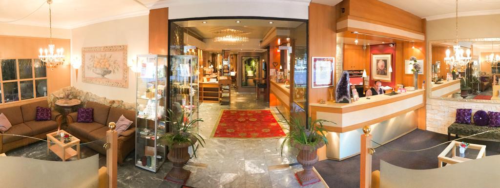 City Hotel Ost Am Koe اوغسبورغ المظهر الخارجي الصورة